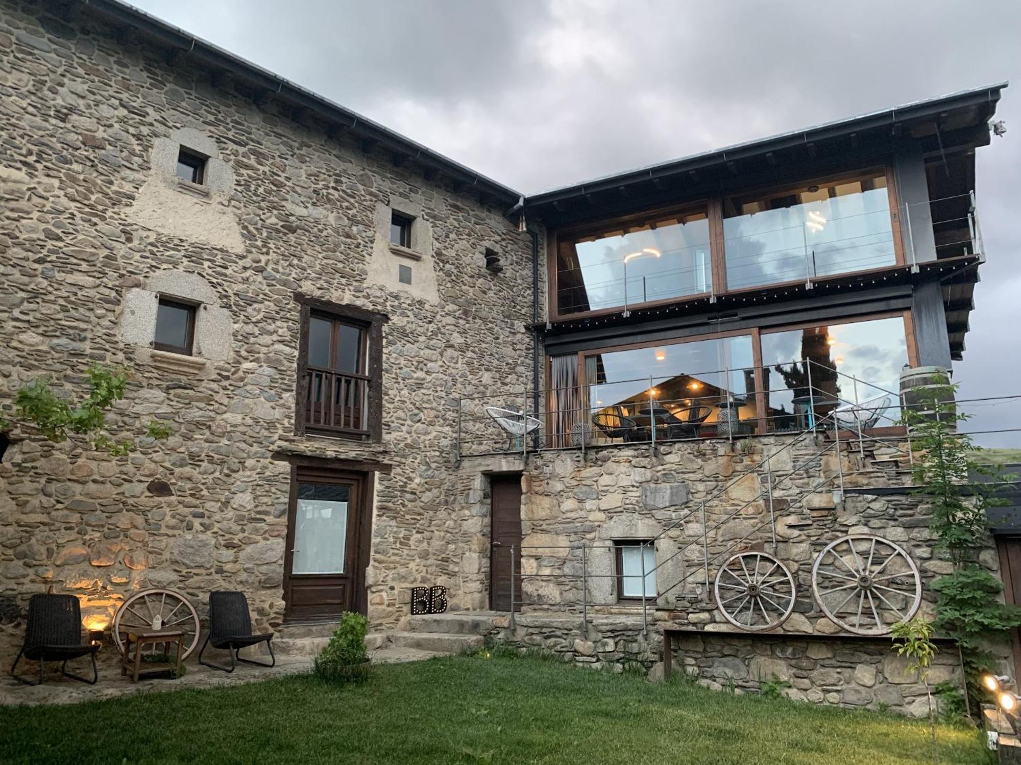 Bed and Breakfast Mas Farner - Adults Only Llivia Exteriér fotografie